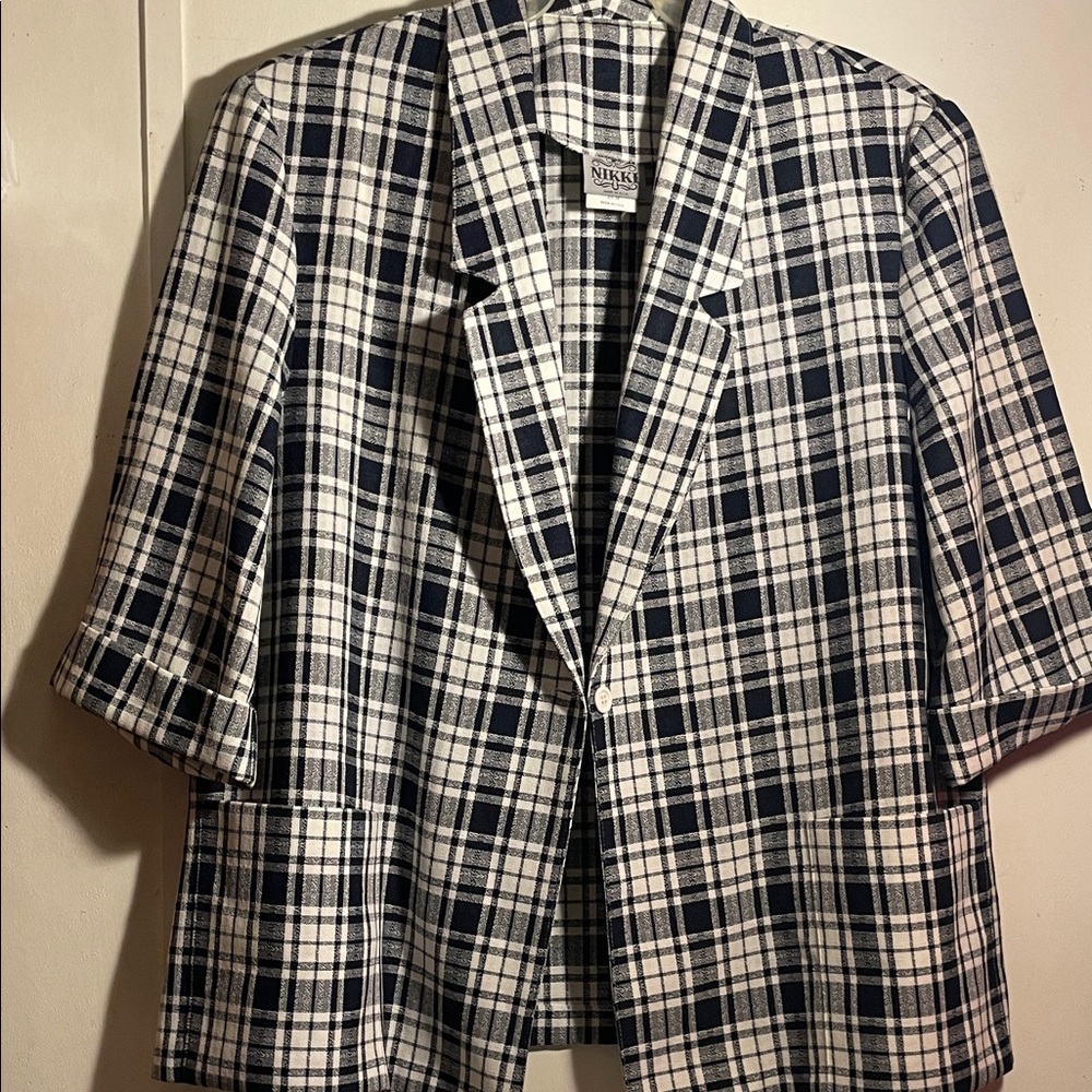 Plaid Blazer in Black and White